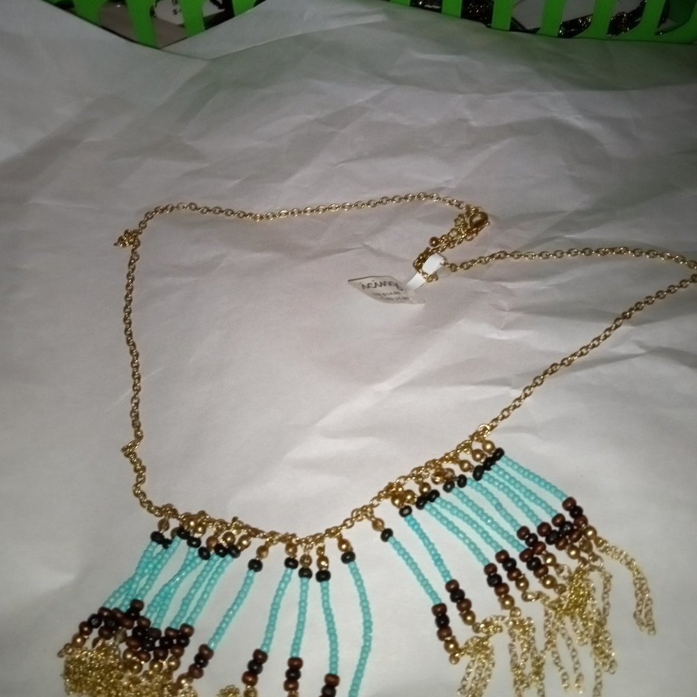 Icing necklace